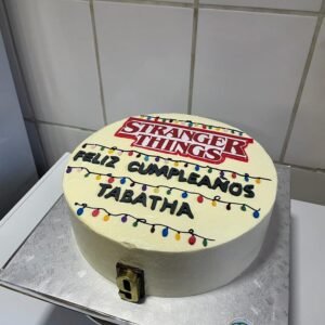 TORTA STRANGER THINGS